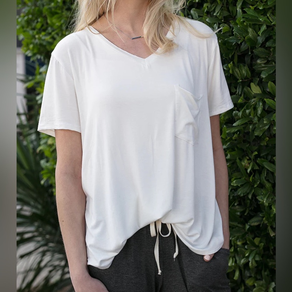 Grace and Lace perfect pocket tee